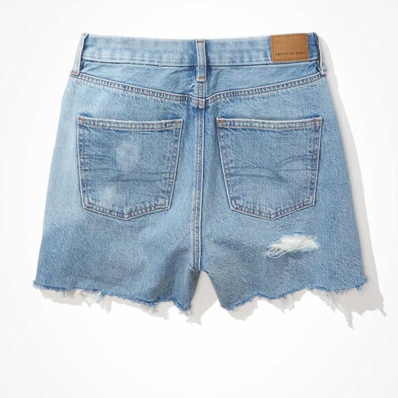 (Flaws) NWT AE | Distressed Mom Shorts in light blue - Picture 16 of 16